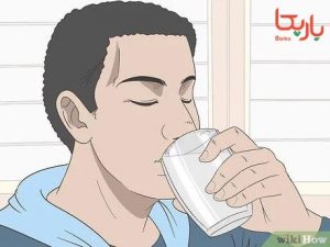 نوشیدن آب ولرم برای درمان یبوست